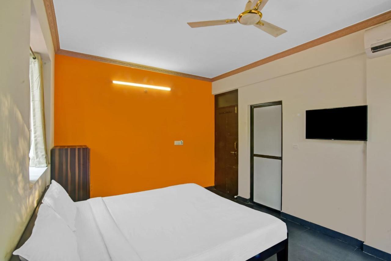 Capital O 85357 Hotel Sai Datta Calangute Luaran gambar