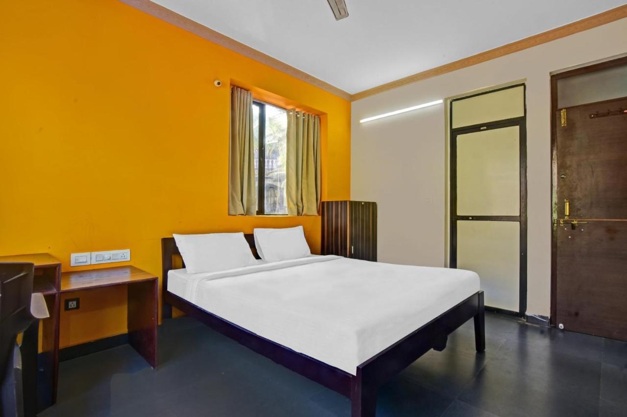 Capital O 85357 Hotel Sai Datta Calangute Luaran gambar