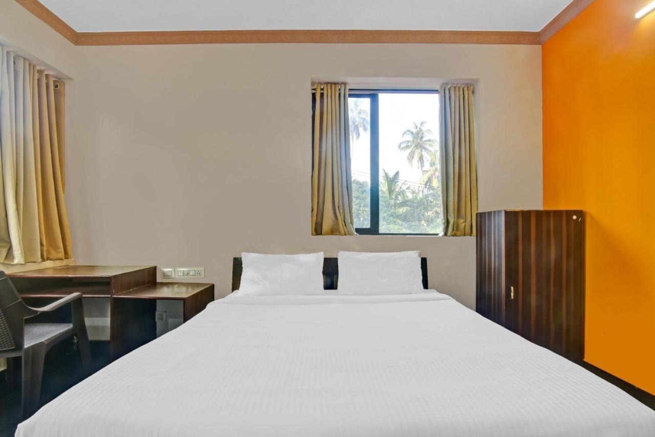 Capital O 85357 Hotel Sai Datta Calangute Luaran gambar