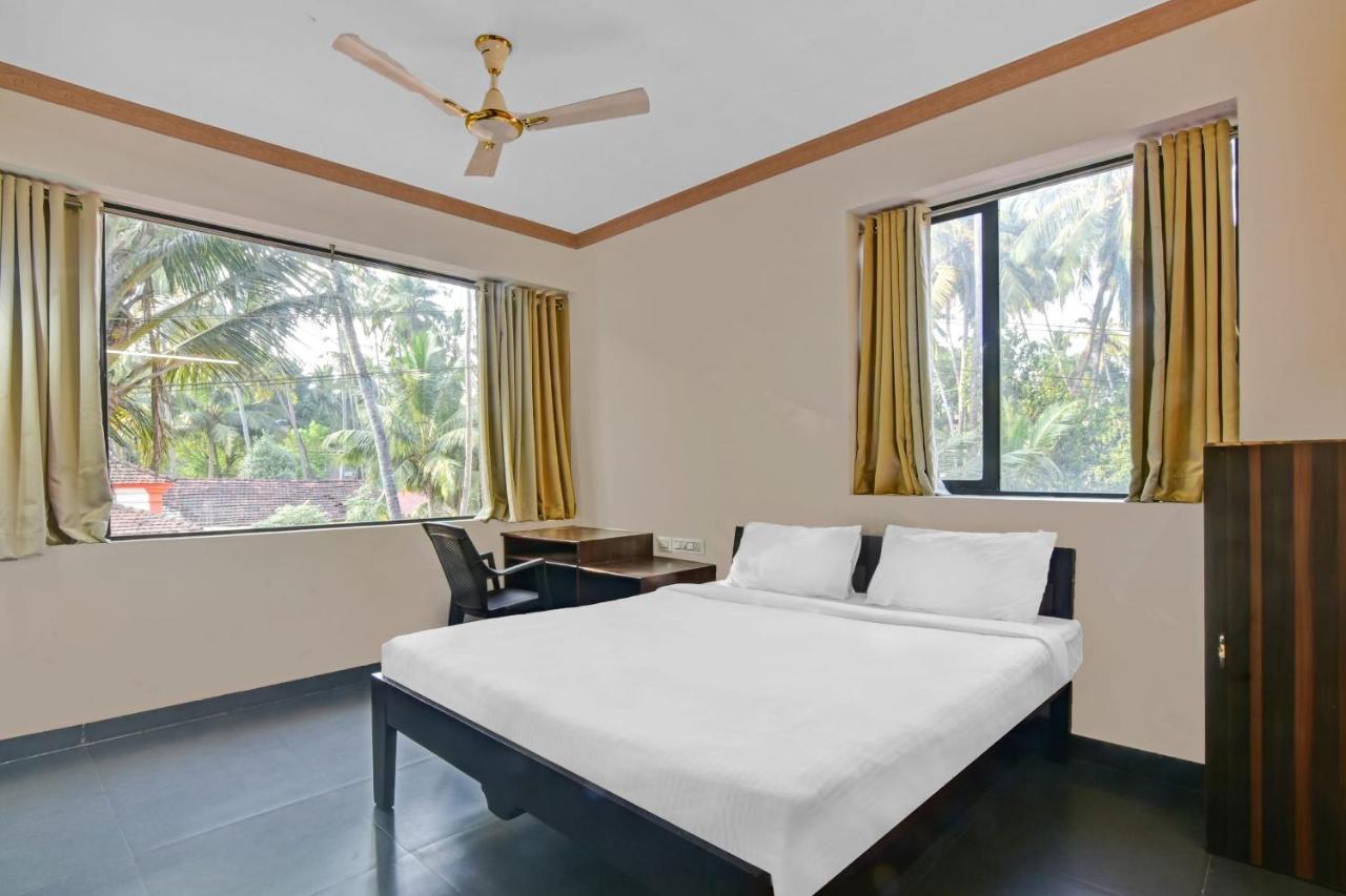 Capital O 85357 Hotel Sai Datta Calangute Luaran gambar